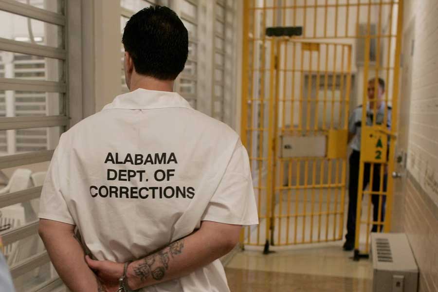 Alabama executes man by nitrogen gas for the first time in the U.S.