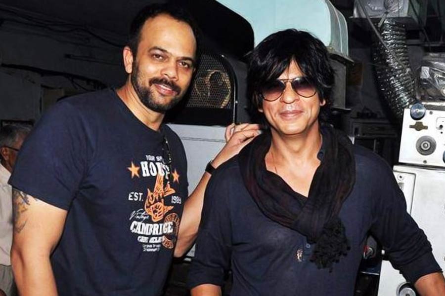 রোহিত অবশ্য পরে দাবি করেন, শাহরুখের সঙ্গে তাঁর কোনও বিষয় নিয়েই মনোমালিন্য হয়নি। বরং শাহরুখকে অভিনয়ের প্রস্তাব দেওয়ার জন্য নতুন চিত্রনাট্যের অপেক্ষায় রয়েছেন বলে জানান পরিচালক।