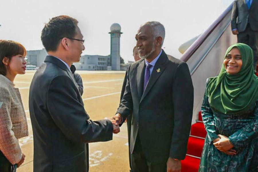 কয়েক দিন আগেই ভারতের কেন্দ্রশাসিত অঞ্চল লক্ষদ্বীপ সফরে গিয়েছিলেন প্রধানমন্ত্রী নরেন্দ্র মোদী। 