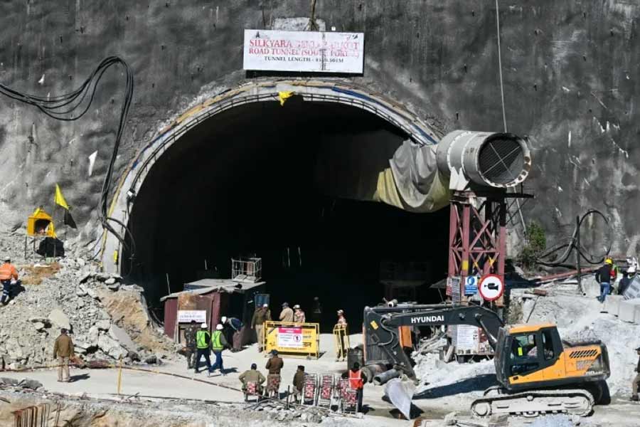 Bengal’s Manik Talukdar gets back to work resumed at Uttarakhand Tunnel