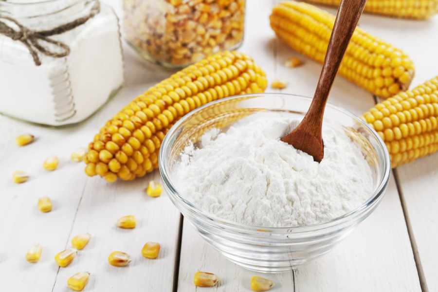Five uses of corn flour in the kitchen.