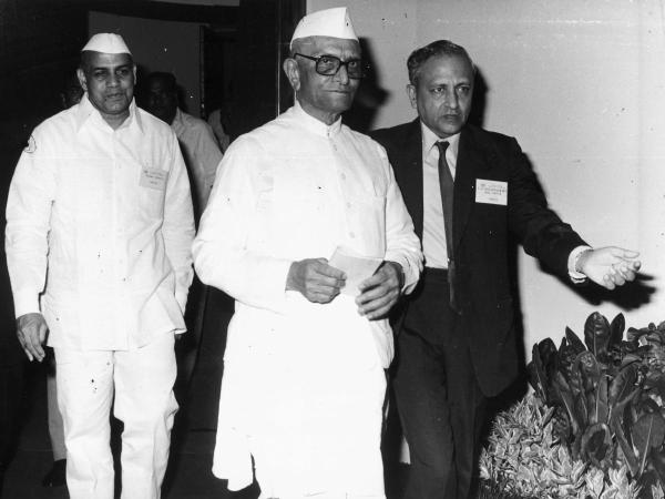 বৃহস্পতিবার অর্থমন্ত্রী সীতারামন টানা তাঁর ষষ্ঠ বাজেট পেশ করবেন। মোরারজি দেশাইয়ের পরে এই প্রথম তা করতে চলেছেন কোনও অর্থমন্ত্রী।