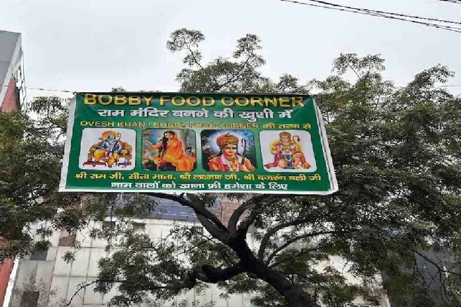 Ram, Laxman, Sita amd Hanuman will get free food at Noida’s food corner.