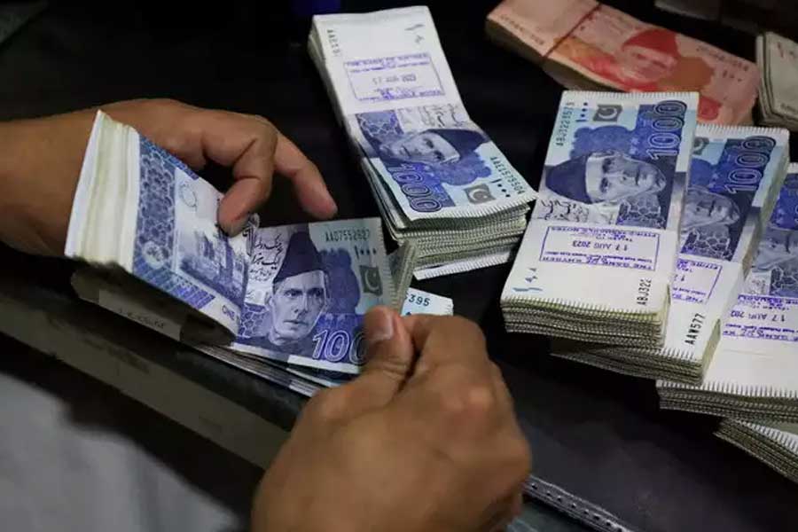 Pakistan will issue new notes to to deal with the menace of counterfeit currencies