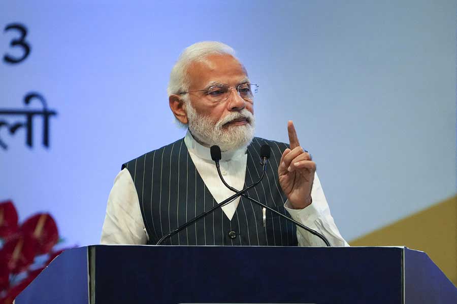 Pakistan will issue new notes to to deal with the menace of counterfeit currencies