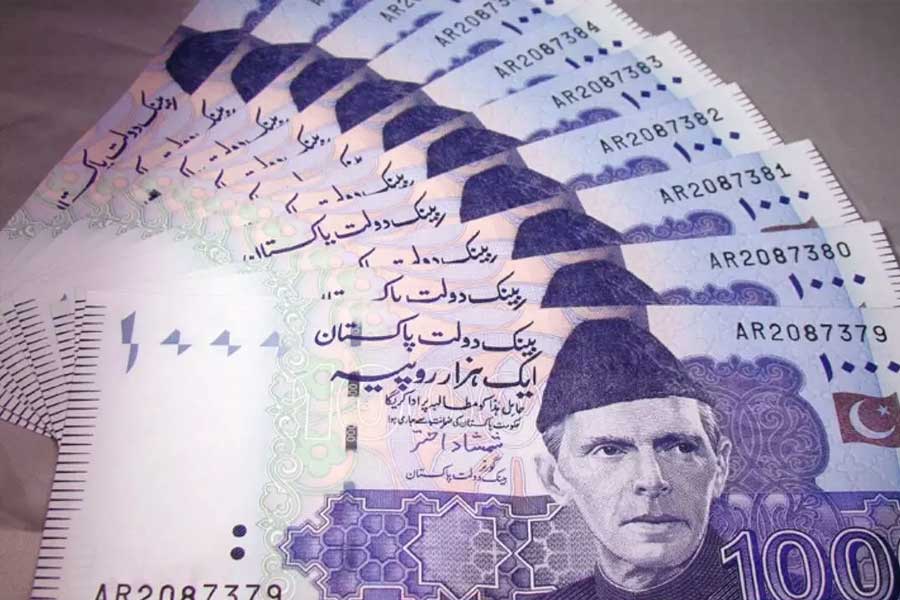 Pakistan will issue new notes to to deal with the menace of counterfeit currencies