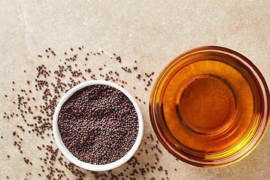 Benefits of mustard oil for your skin.