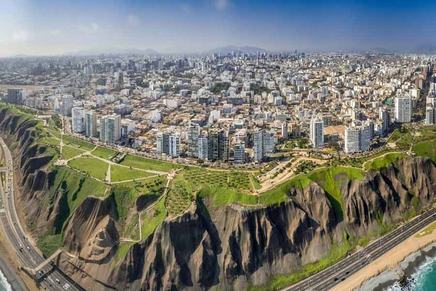 The city in PERU sees no rain why 