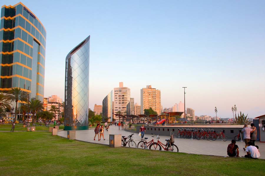 The city in PERU sees no rain why