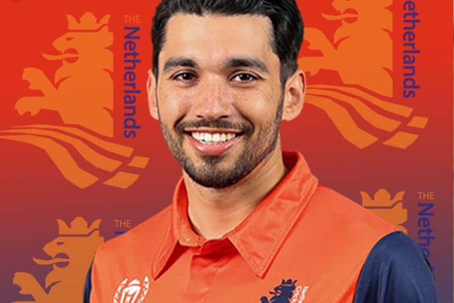 সাকিব জ়ুলফিকর— নেদারল্যান্ডের বোলিং অলরাউন্ডার সাকিব জ়ুলফিকর। ছ’টি আন্তর্জাতিক টি-২০ খেলে তাঁর নামের পাশে দু’টি উইকেট। তবে ইকোনমি রেট বেশ ভাল— ৬.৭৭। ৩৪ রানও করেছেন ব্যাট হাতে। সুযোগ পেলে নেদারল্যান্ডের নির্ভরযোগ্য স্পিনার হয়ে উঠতে পারতেন তিনি। 