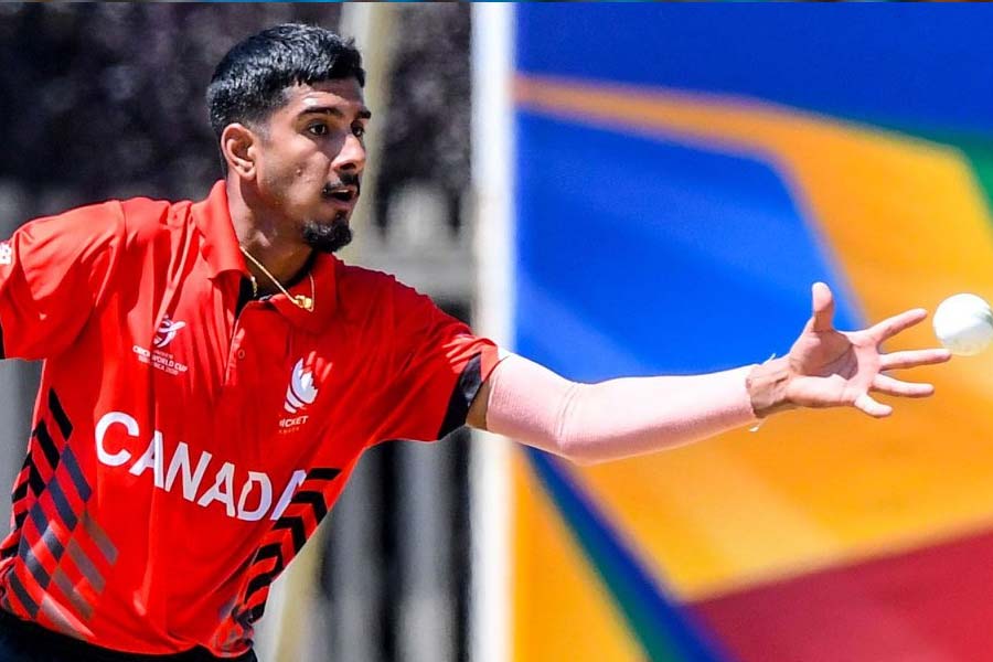 ঋষিভ জোশী— কানাডার বোলার ঋষিভ জোশী বিশ্বকাপের আগে নজর কেড়েছিলেন। সাতটি আন্তর্জাতিক ২০ ওভারের ম্যাচ খেলে তিনি নিয়েছেন পাঁচটি উইকেট। ইকোনমি রেট ৮.৪৪। সুযোগ পেলে তিনিও দলের সম্পদ হয়ে উঠতে পারতেন। 