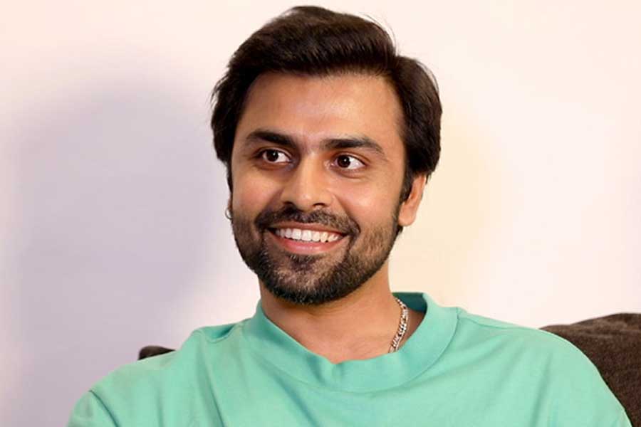 বলিপাড়া সূত্রে খবর, ‘মির্জ়াপুর ৩’-এ অভিনয় করতে দেখা যাবে জীতেন্দ্র কুমারকে। তবে মুখ্যচরিত্রে নয়, এই সিজ়নে ক্যামিয়ো চরিত্রে অভিনয় করতে দেখা যাবে তাঁকে।