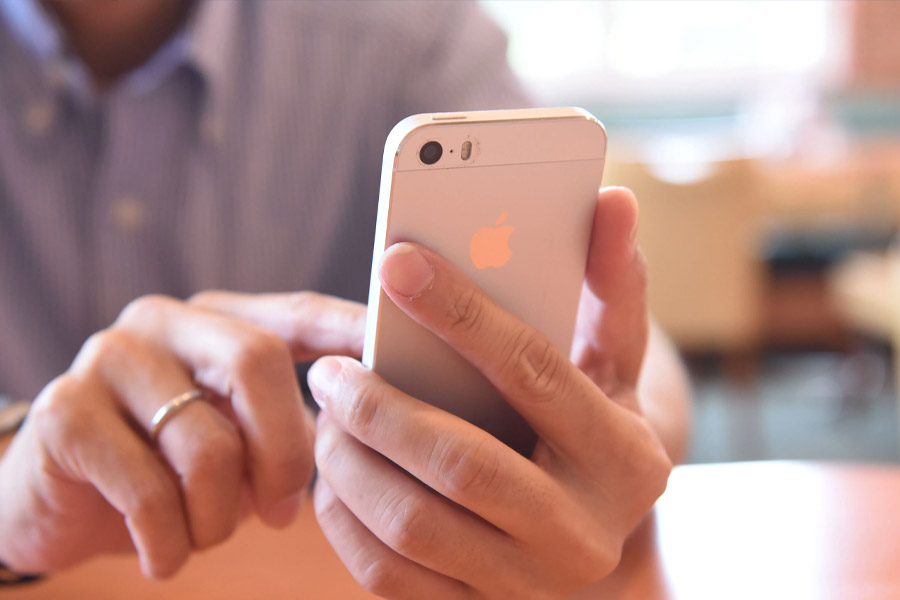 How Jio captures the market of Telecom sector in India