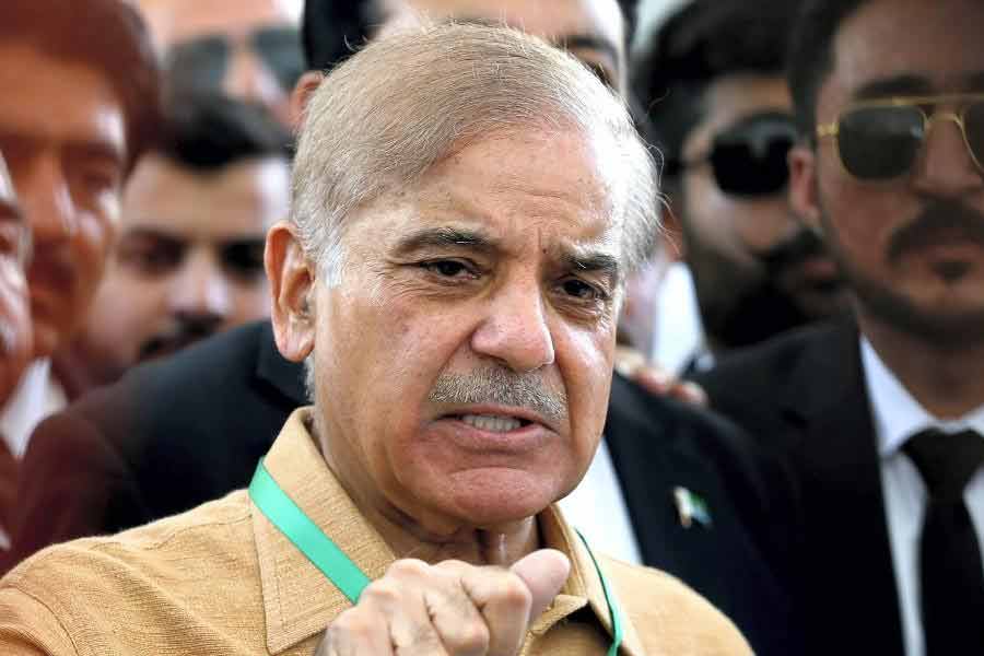 Pakistan PM Shehbaz Sharif ask Russia President to expanding barter trade between two country in SCO summit 