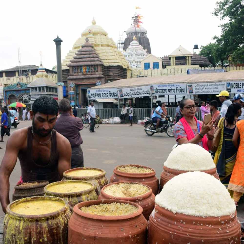 Some interesting facts about the kitchen of Puri Jagannath Temple