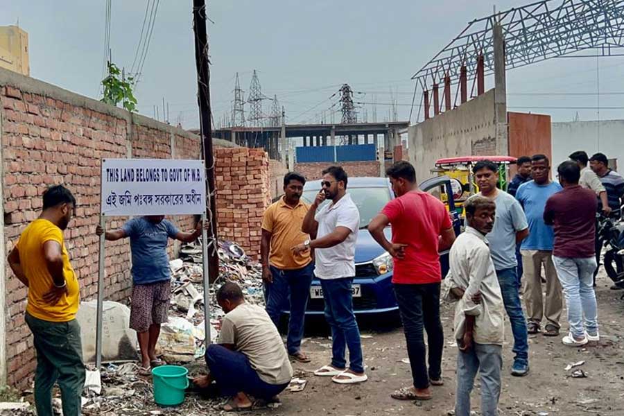 Factories, godowns have been built by occupying government land in Howrah