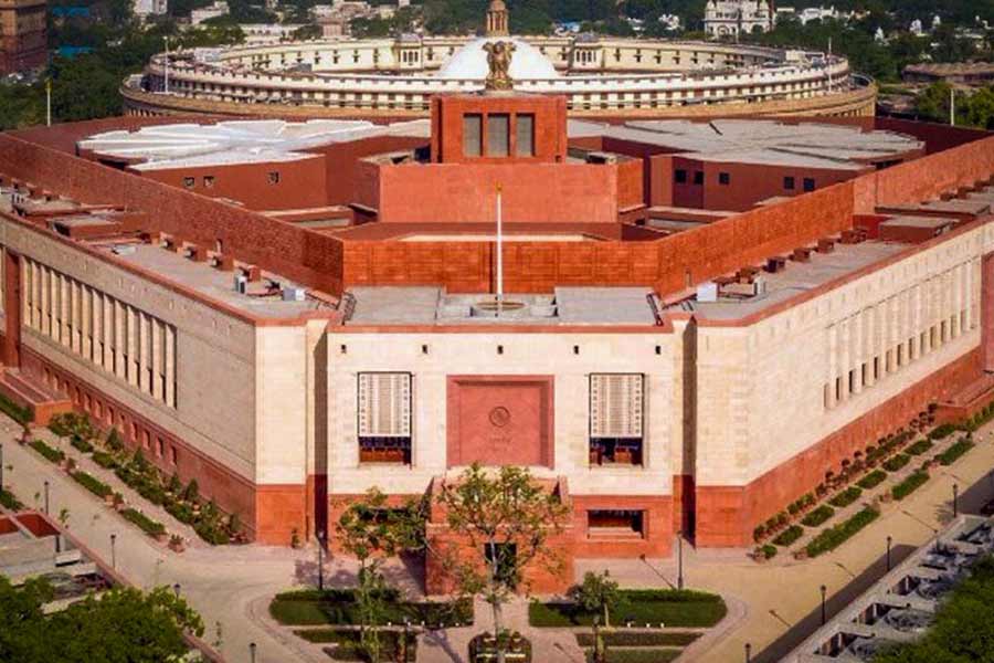 Two jailed MP Amritpal Singh and Engineer Rashid took oath in Parliament after winning respective seats