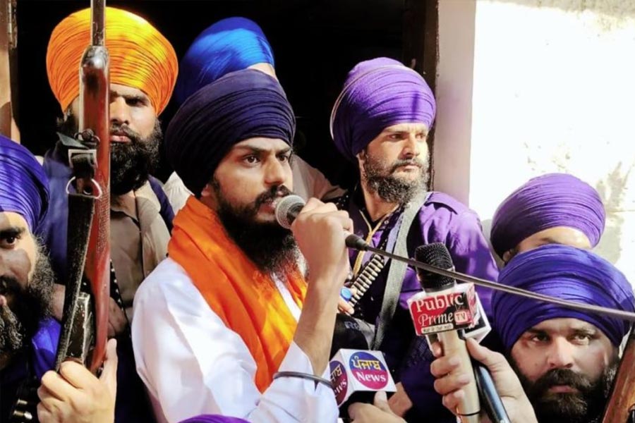 Two jailed MP Amritpal Singh and Engineer Rashid took oath in Parliament after winning respective seats