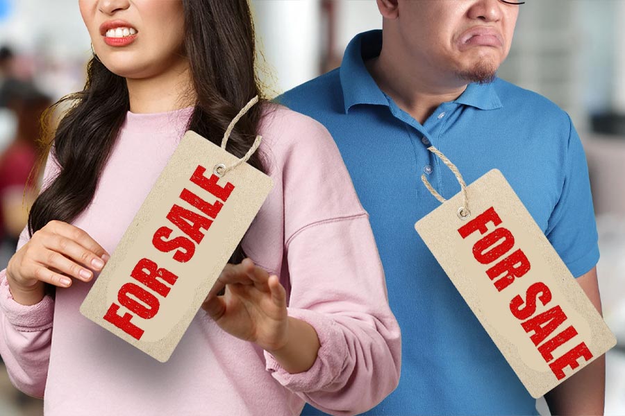 Employees in China are selling their bosses and colleagues online