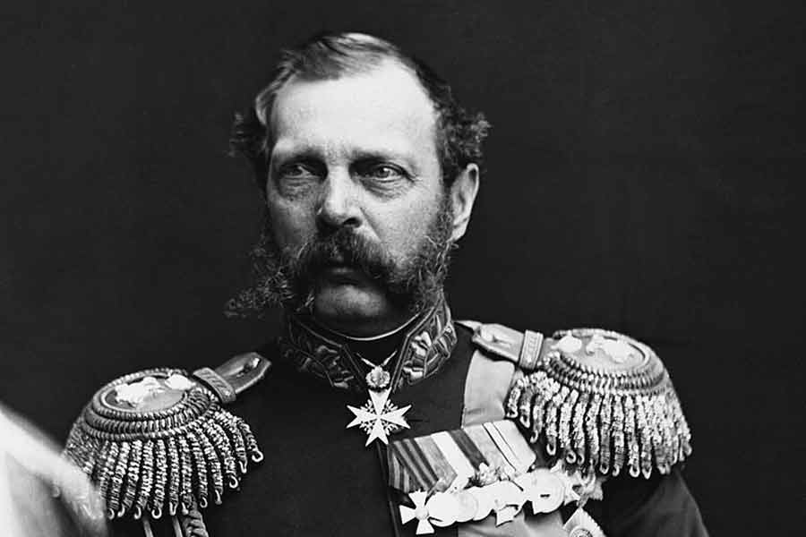 চতুর্থ বার রাশিয়া ভারত দখলের চেষ্টা করেছিল সেনাপ্রধান স্টিফেন খ্রুলেভের মাধ্যমে। তিনি তৎকালীন জ়ার দ্বিতীয় আলেকজ়ান্ডারকে নতুন একটি প্রস্তাব দিয়েছিলেন।