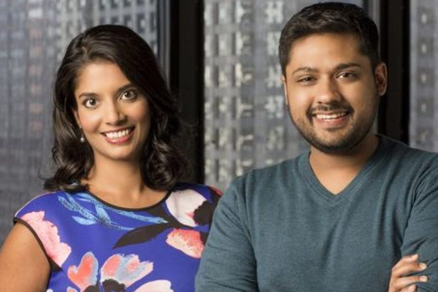 শ্রদ্ধাকে তিন বছর হোমে থাকার নির্দেশ দেন বিচারক। ব্র্যাডকে দু’বছর তিন মাসের কারাদণ্ড দেওয়া হয়।