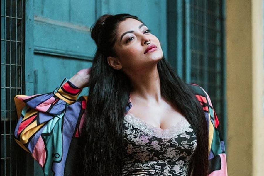 Meet Mirzapur actress Anangsha Biswas, who played the role of Zarina 