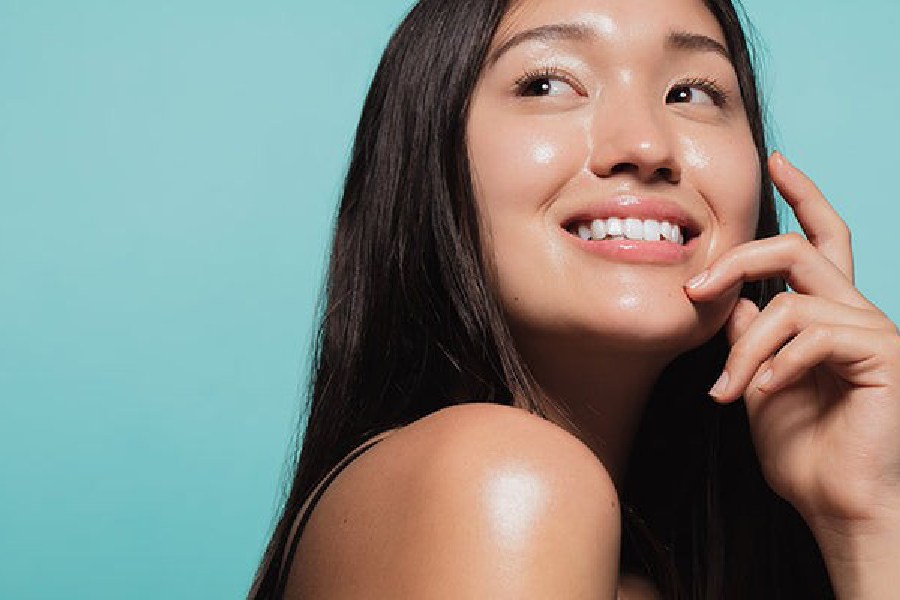 Five must try solution to deal with oily skin in humid weather