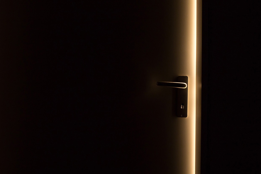 The mysterious life of Indian playwright and novelist Swadesh Deepak