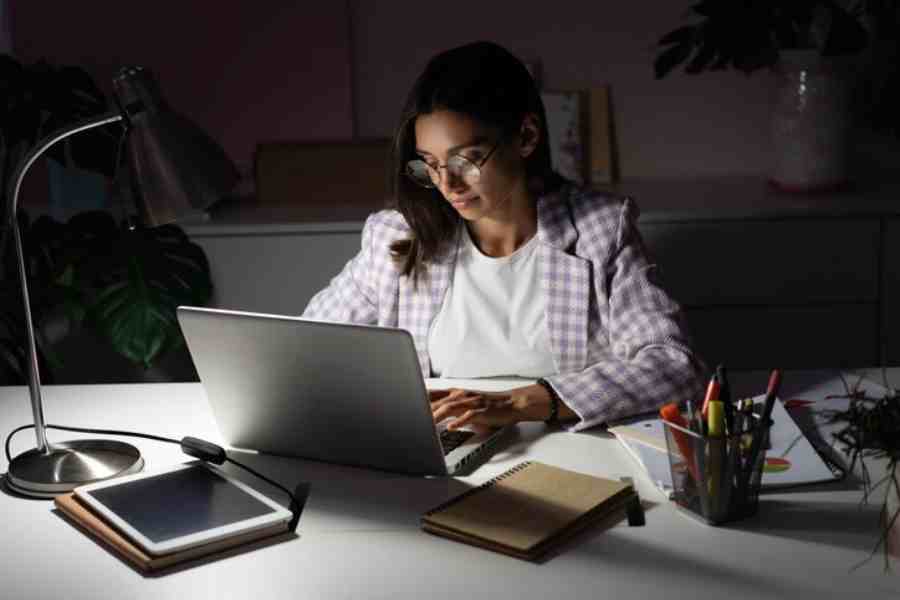 How to manage Night Shift duty and still stay healthy physically and mentally