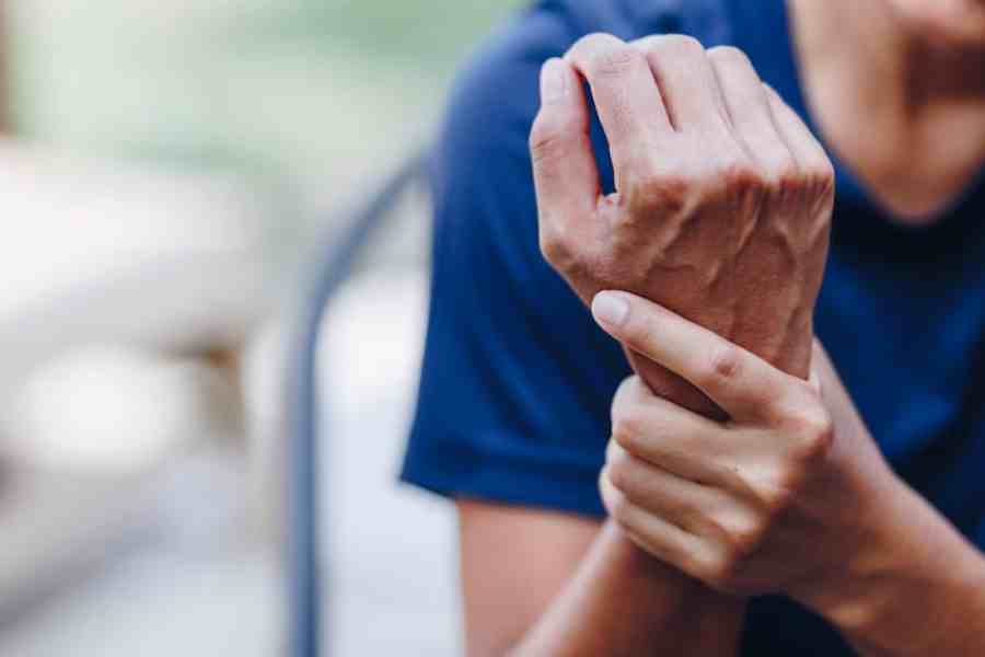 What is Carpal Tunnel Syndrome, know the symptoms and treatment of the disease