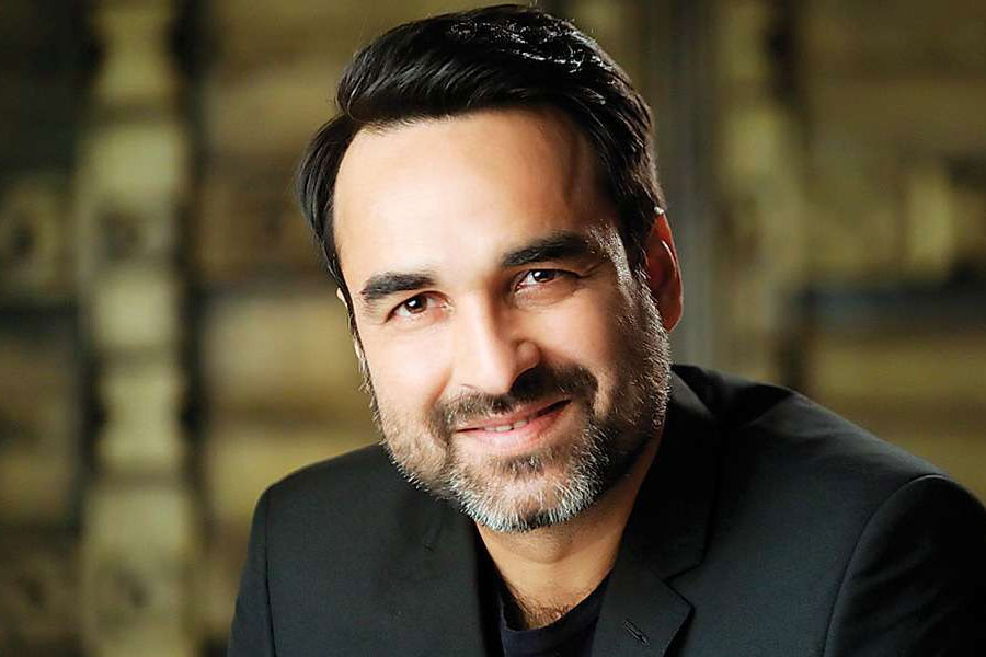 বলিপাড়ার জনপ্রিয় অভিনেতা পঙ্কজ ত্রিপাঠিকেও নাকি অনন্ত এবং রাধিকার বিয়ের অনুষ্ঠানে দেখা যায়নি বলে বলিপাড়ার গুঞ্জন।