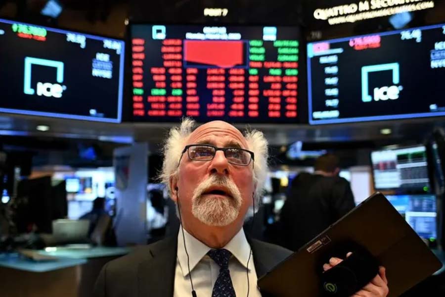 Recession may hit American economy, what could be the reasons