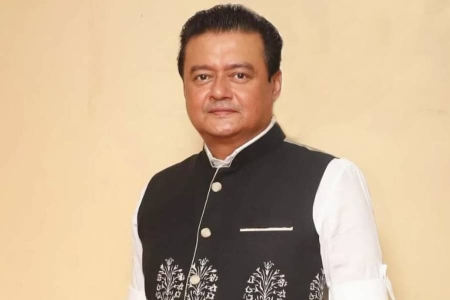 Image Of Saswata Chatterjee