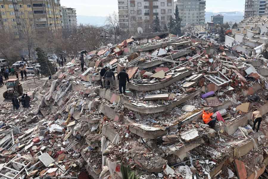 The unrest is alive, is greece turkey war over the maritime border is a matter of time