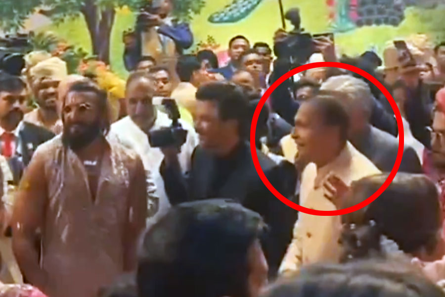 How the Ambani Family presented themselves in Ananta and Radhika's wedding ceremony