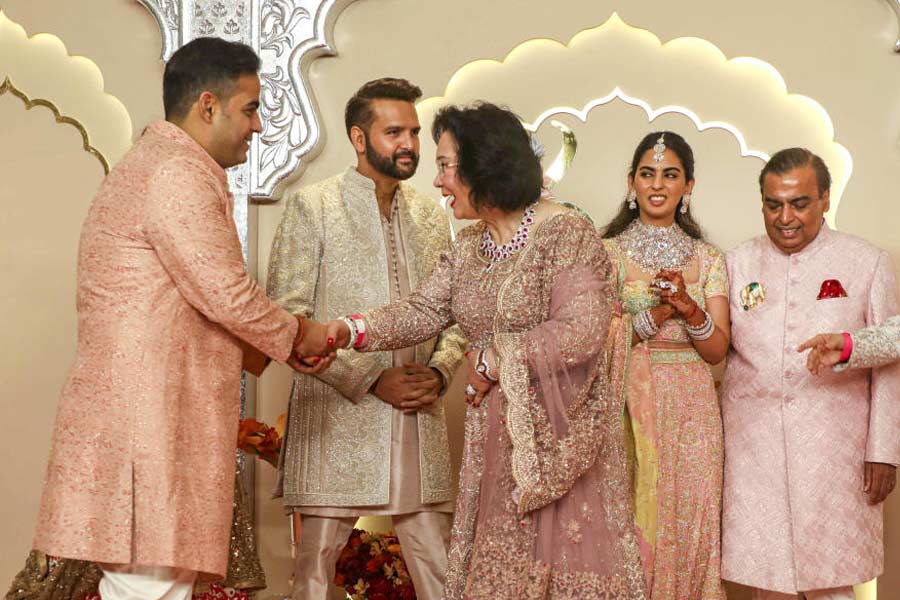 How the Ambani Family presented themselves in Ananta and Radhika's wedding ceremony