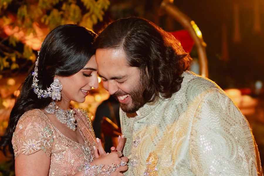 Pakistani Actor Naumaan Ijaz shares a post on Anant Ambani and Radhika Merchant’s wedding