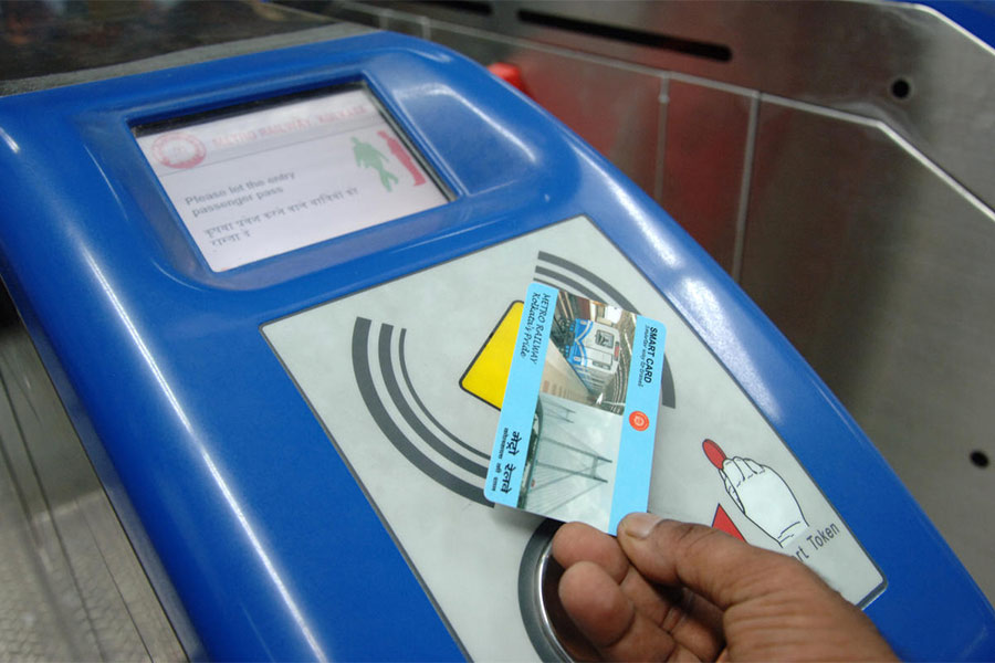 A person faced problem after money was deducted from his metro card without a valid reason