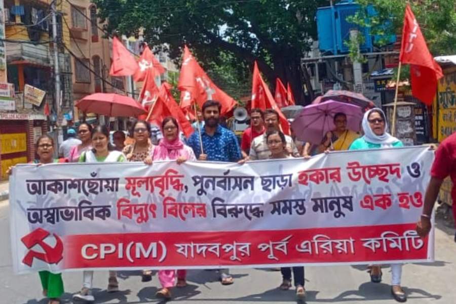 CPM conducted rally over demanding to reduce the prices of daily necessities