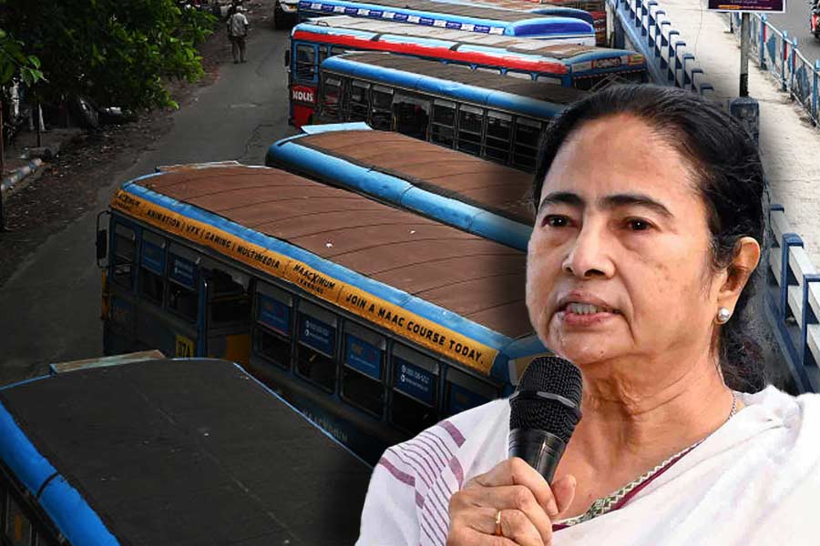 Bus organizations write to CM Mamata Banerjee demanding toll free numbers for scrap and replacement orders of canceled buses