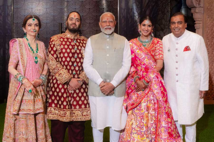 From Nita Ambani’s 500 crore rupees necklace to Anant Ambani’s 67.5 crore rupees watch, list of expensive things at Ambani Wedding