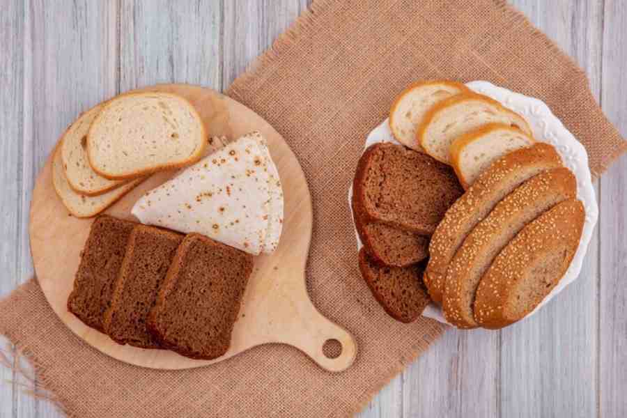 White Bread vs Brown bread, which is healthier for breakfast