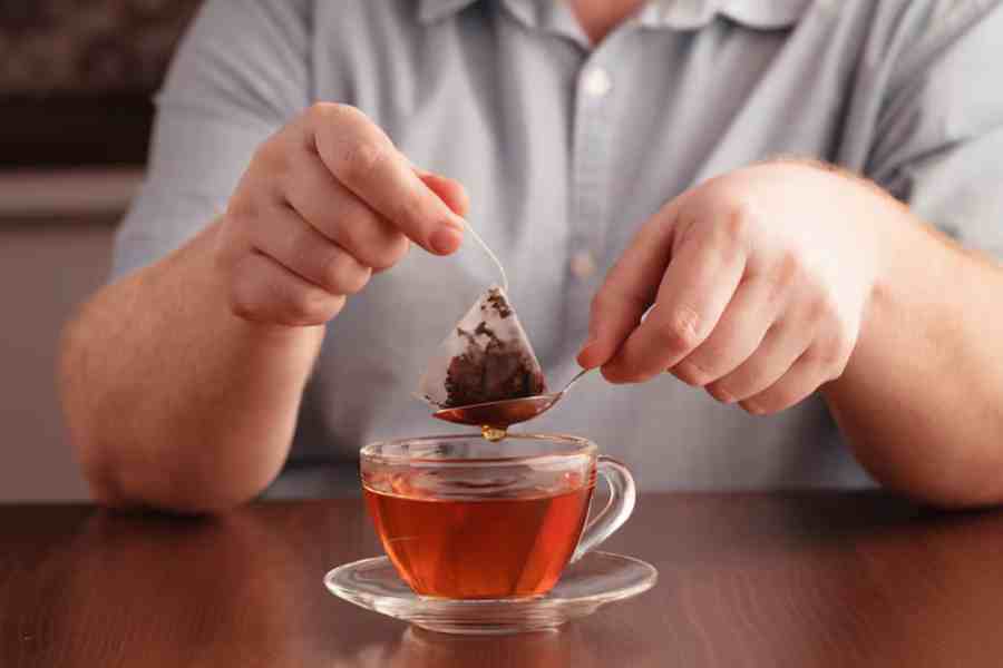 How to detect adulteration in tea leaves