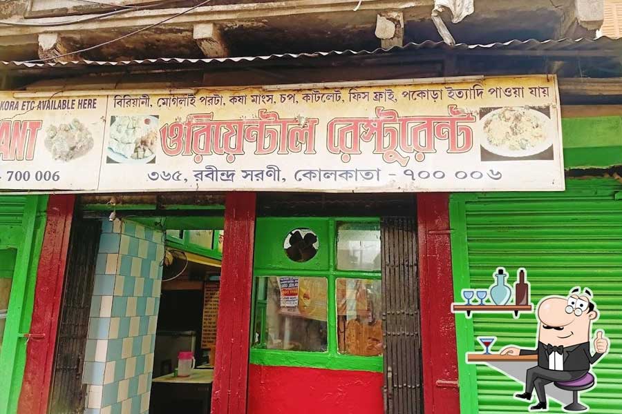 Top food joints in Kolkata to get best Mughlai Paratha