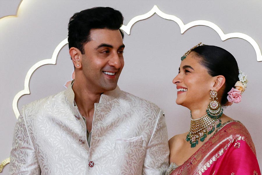 From yacht to cars, luxurious apartments, gifts Anant Ambani and Radhika Merchant received on their wedding