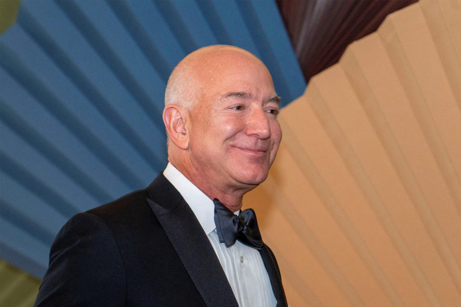 From yacht to cars, luxurious apartments, gifts Anant Ambani and Radhika Merchant received on their wedding