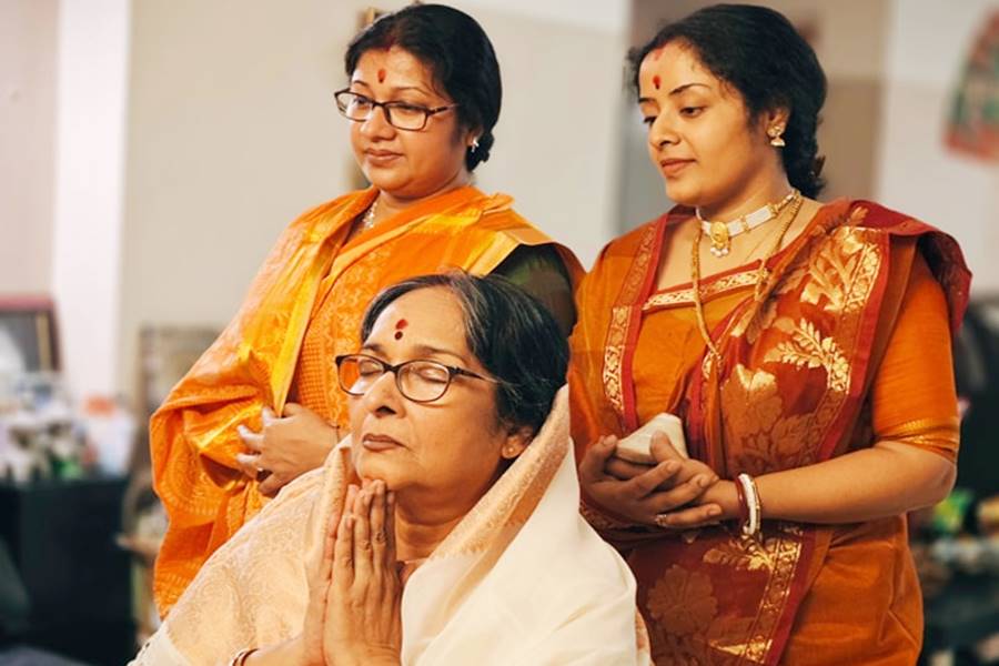 Image Of Mamata Shankar, Sudeshna Shankar Ghosh, Sourita Shankar Ghosh