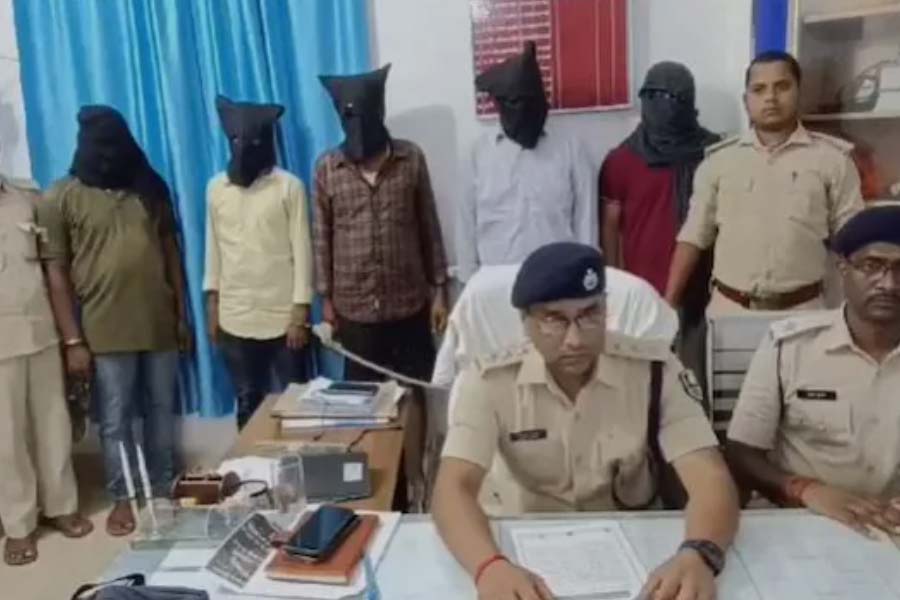 Bihar Police arrests 5 for allegation of impersonating as candidate in Teacher Recruitment Exam