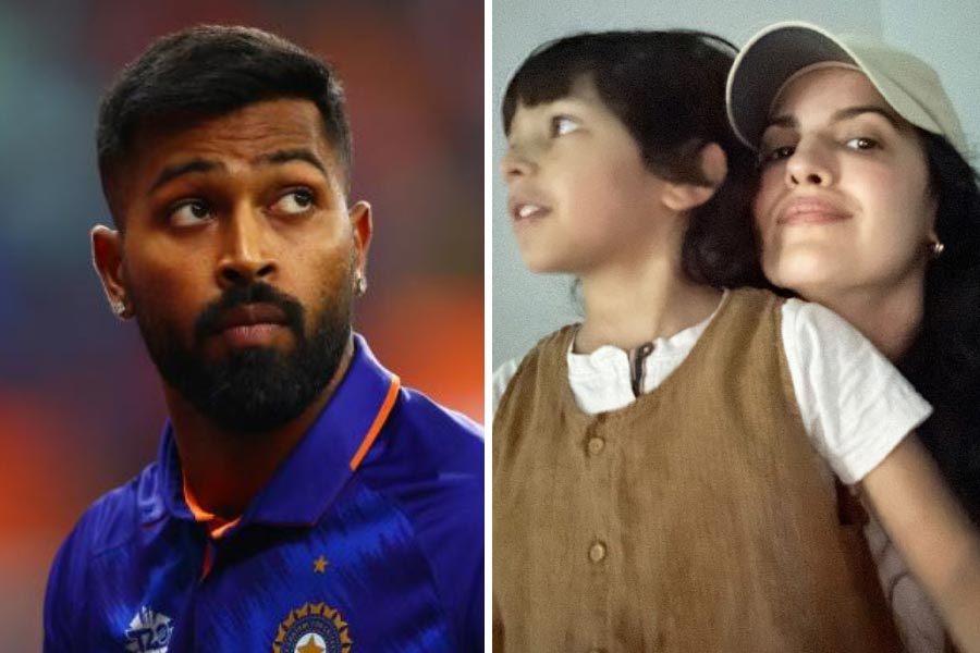 Image of Hardik Pandya,  Agastya and  Nataša Stanković