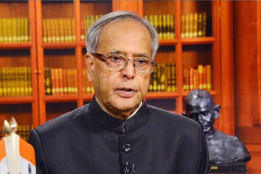 ২০১২ সালে অ্যাঞ্জেল ট্যাক্স চালু করেছিল তৎকালীন সরকার। সে বছরের অর্থ সংক্রান্ত আইনের আওতায় অ্যাঞ্জেল ট্যাক্স কার্যকর করা হয়েছিল। সে সময় দেশের অর্থমন্ত্রী ছিলেন প্রণব মুখোপাধ্যায়।